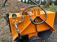 2010 vandaele okb borstelmachine - afbeelding 16 van  25