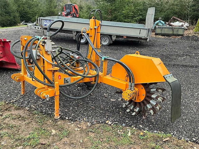 2010 vandaele okb borstelmachine - afbeelding 20 van  25