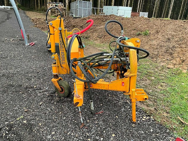 2010 vandaele okb borstelmachine - afbeelding 21 van  25