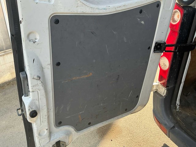 2010 volkswagen crafter 2.5 tdi maxi - afbeelding 16 van  23