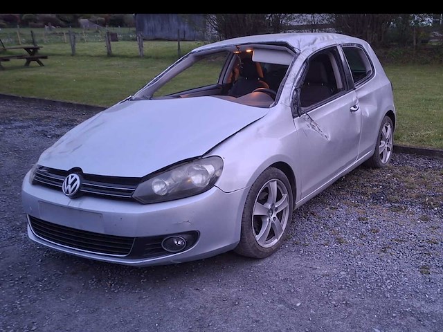 2010 volkswagen golf vi auto - afbeelding 1 van  8