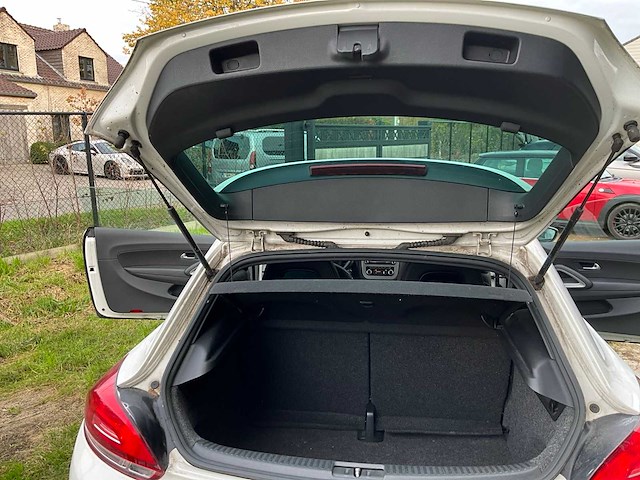 2010 volkswagen scirocco - 58000km - afbeelding 38 van  50