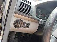 2010 volkswagen touran 7-seat personenauto - afbeelding 7 van  23