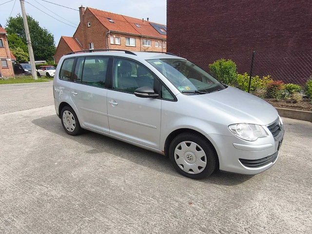 2010 volkswagen touran 7-seat personenauto - afbeelding 20 van  23