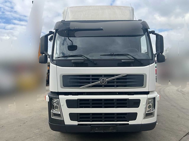 2010 volvo fm hydraulische laadklep - airco - automaat - afbeelding 55 van  57