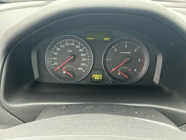 2010 volvo v50 - 1.6d - personenauto - afbeelding 15 van  31