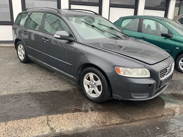 2010 volvo v50 - 1.6d - personenauto - afbeelding 19 van  31