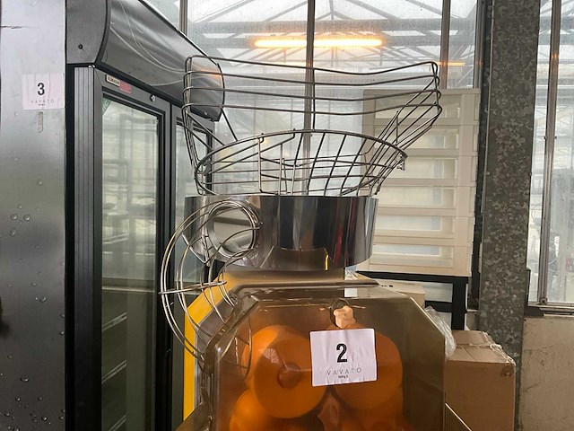 2010 zumex speed self-service sinaasappelpers - afbeelding 8 van  8