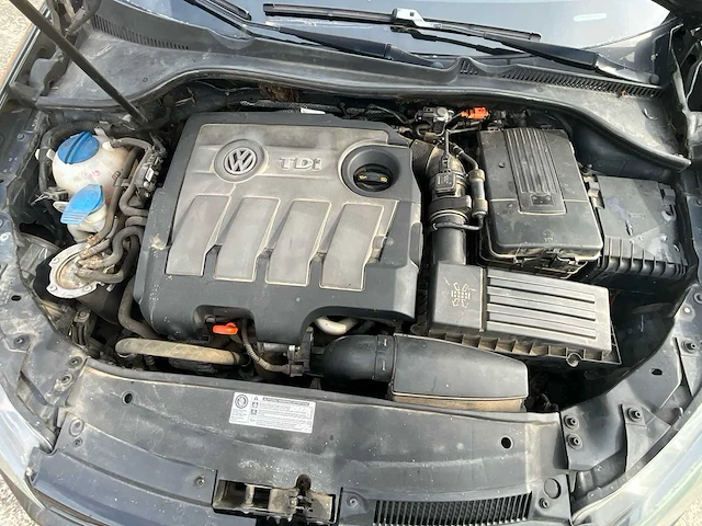 20101960 volkswagen golf - afbeelding 11 van  34