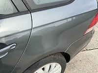 20101960 volkswagen golf - afbeelding 20 van  34