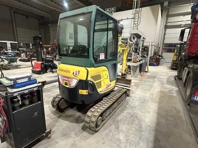 2011 - yanmar - sv20 - mini graver - afbeelding 9 van  14