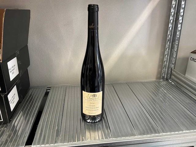 2011 ahrweiler cuvée kautenturm rode wijn - afbeelding 1 van  5