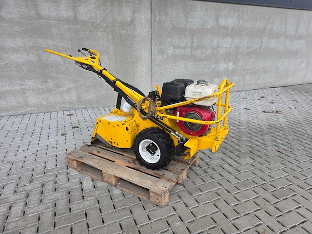 2011 barreto grondfrees - afbeelding 1 van  12