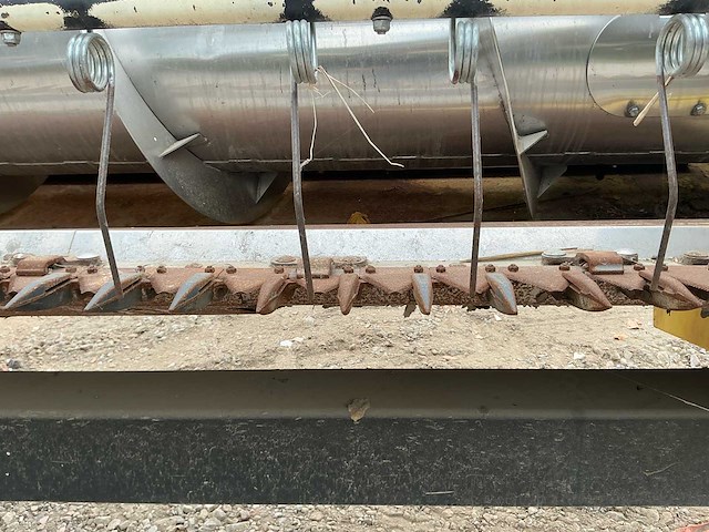 2011 biso vx 750 maaidorser - afbeelding 38 van  44