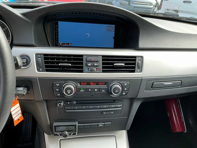 2011 bmw 320d - afbeelding 7 van  25