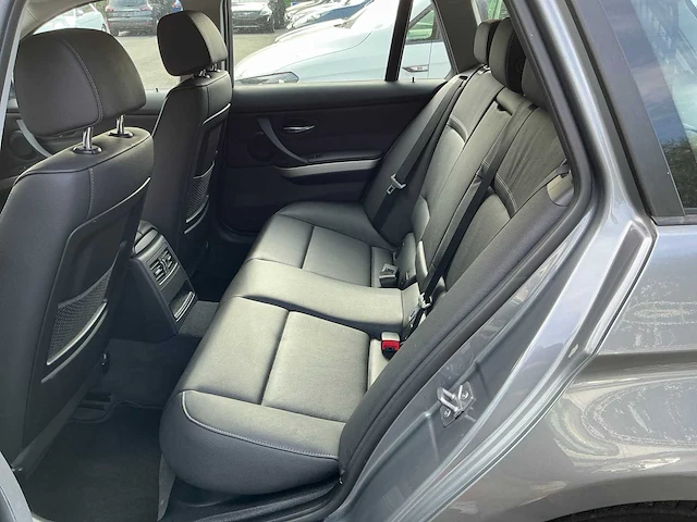 2011 bmw 320d - afbeelding 10 van  25