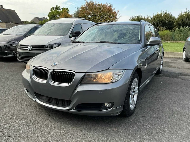 2011 bmw 320d - afbeelding 1 van  25