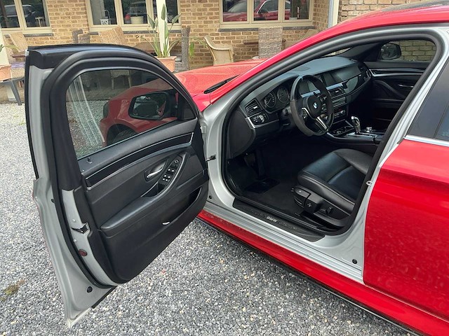 2011 bmw 520d (f10) personenauto - afbeelding 5 van  40