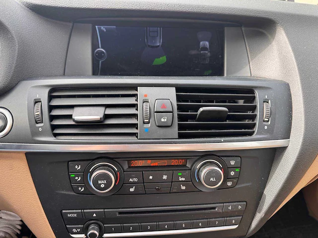 2011 bmw x3 - afbeelding 24 van  31
