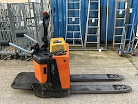 2011 bt lpe 200/8 elektrische stapelaar
