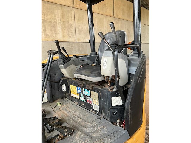 2011 cat 303c cr rupsgraafmachine - afbeelding 9 van  20