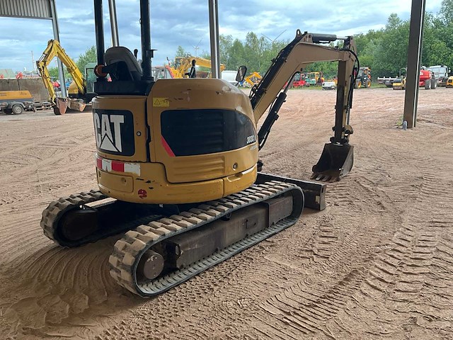 2011 cat 303c cr rupsgraafmachine - afbeelding 17 van  20
