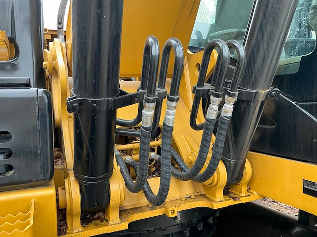 2011 caterpillar 323dl rupsgraafmachine - afbeelding 13 van  26