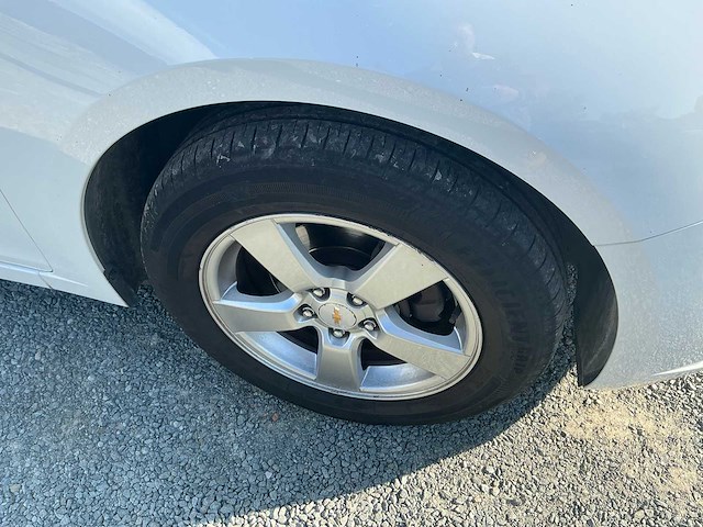 2011 chevrolet cruze kl1j - afbeelding 2 van  45