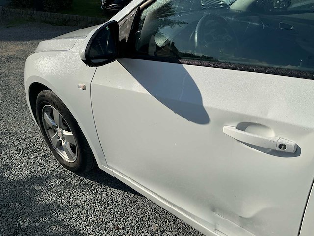 2011 chevrolet cruze kl1j - afbeelding 11 van  45