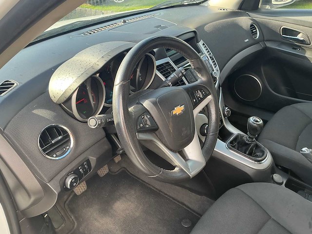 2011 chevrolet cruze kl1j - afbeelding 14 van  45