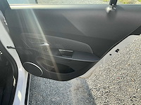 2011 chevrolet cruze kl1j - afbeelding 31 van  45