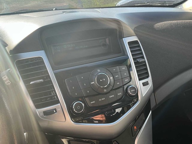 2011 chevrolet cruze kl1j - afbeelding 17 van  45