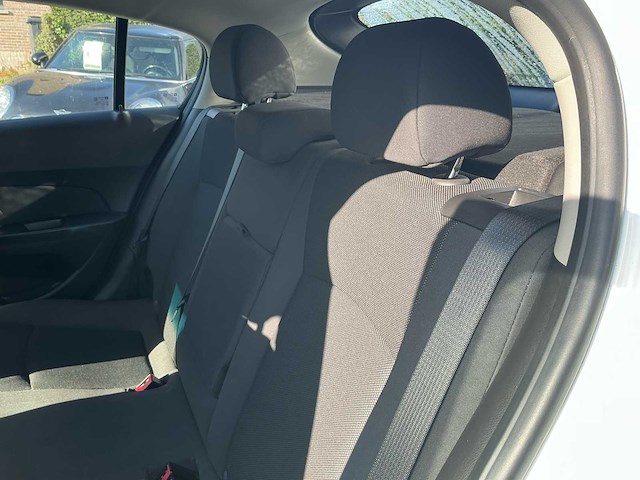 2011 chevrolet cruze kl1j - afbeelding 22 van  45