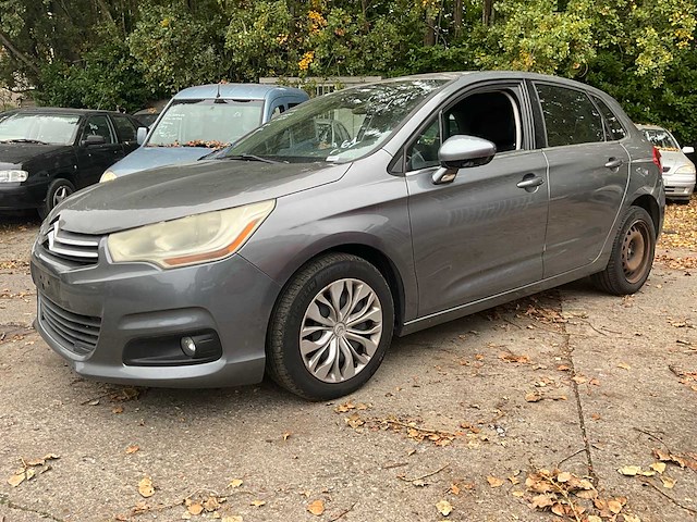 2011 citroën c4 - afbeelding 1 van  28