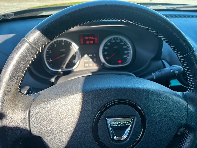 2011 dacia duster 1.5 dci auto - afbeelding 2 van  17