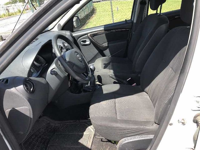 2011 dacia duster 1.5 dci auto - afbeelding 11 van  15