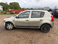 2011 dacia sandero 1.2 auto - afbeelding 16 van  17