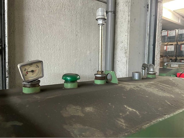 2011 desplentere lannoy mazouttank met tankpistool - afbeelding 3 van  4