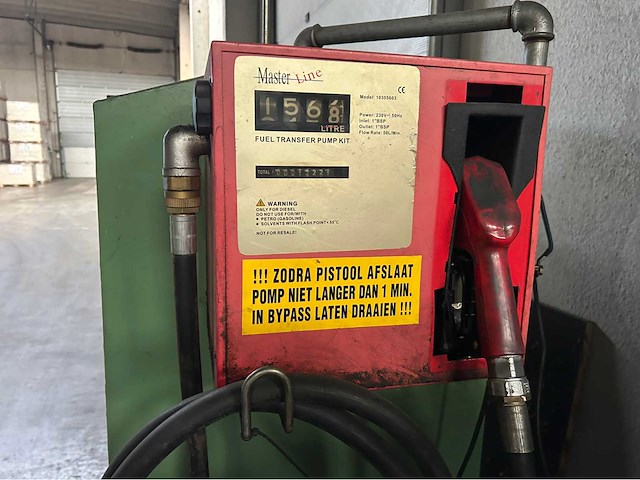 2011 desplentere lannoy mazouttank met tankpistool - afbeelding 2 van  4
