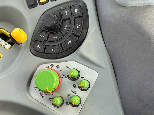 2011 deutz-fahr agrotron ttv 630 landbouwtractor 4wd - afbeelding 16 van  46