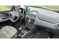 2011 fiat punto personenauto - afbeelding 32 van  33