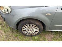 2011 fiat punto personenauto - afbeelding 14 van  22