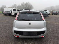 2011 fiat punto - afbeelding 18 van  21
