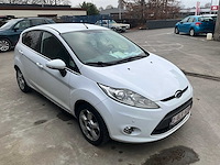 2011 ford hatchback fietsta personenauto - afbeelding 8 van  14