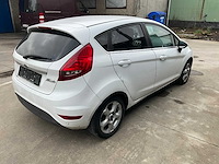 2011 ford hatchback fietsta personenauto - afbeelding 9 van  14