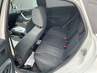 2011 ford hatchback fietsta personenauto - afbeelding 14 van  14