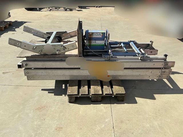 2011 geda lift 250 comfort bouwlift - afbeelding 13 van  13