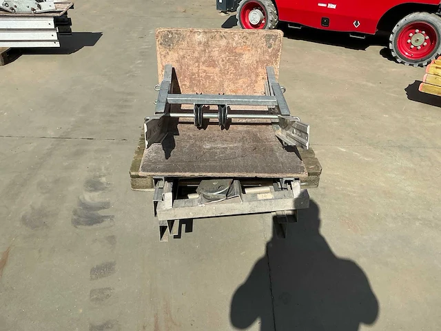 2011 geda lift 250 comfort bouwlift - afbeelding 8 van  12
