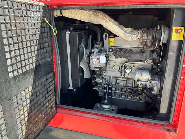 2011 himoinsa hyw 20 stroomgenerator 20kva- geluidgedempt - diesel - afbeelding 5 van  12