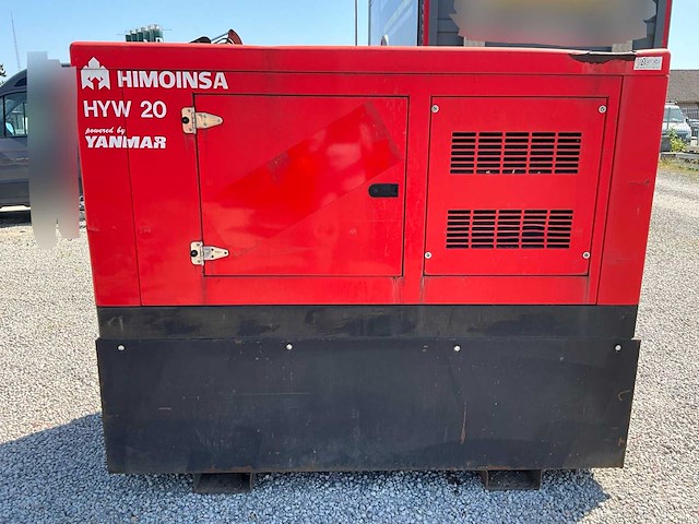 2011 himoinsa hyw 20 stroomgenerator 20kva- geluidgedempt - diesel - afbeelding 8 van  12